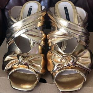 NEW Zara Collection 6 Gold Metallic Mules Heels